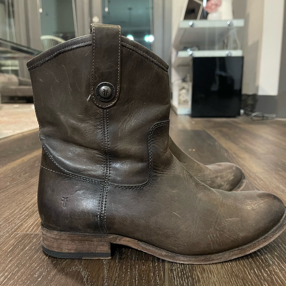 Frye boots - Picture 2 of 7